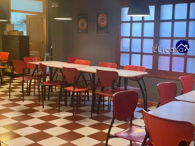 4 bedroom Commercial for sale in Llíria - € 70,000 (Ref: 8752711)