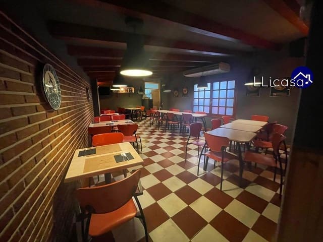 4 bedroom Commercial for sale in Llíria - € 70,000 (Ref: 8752711)