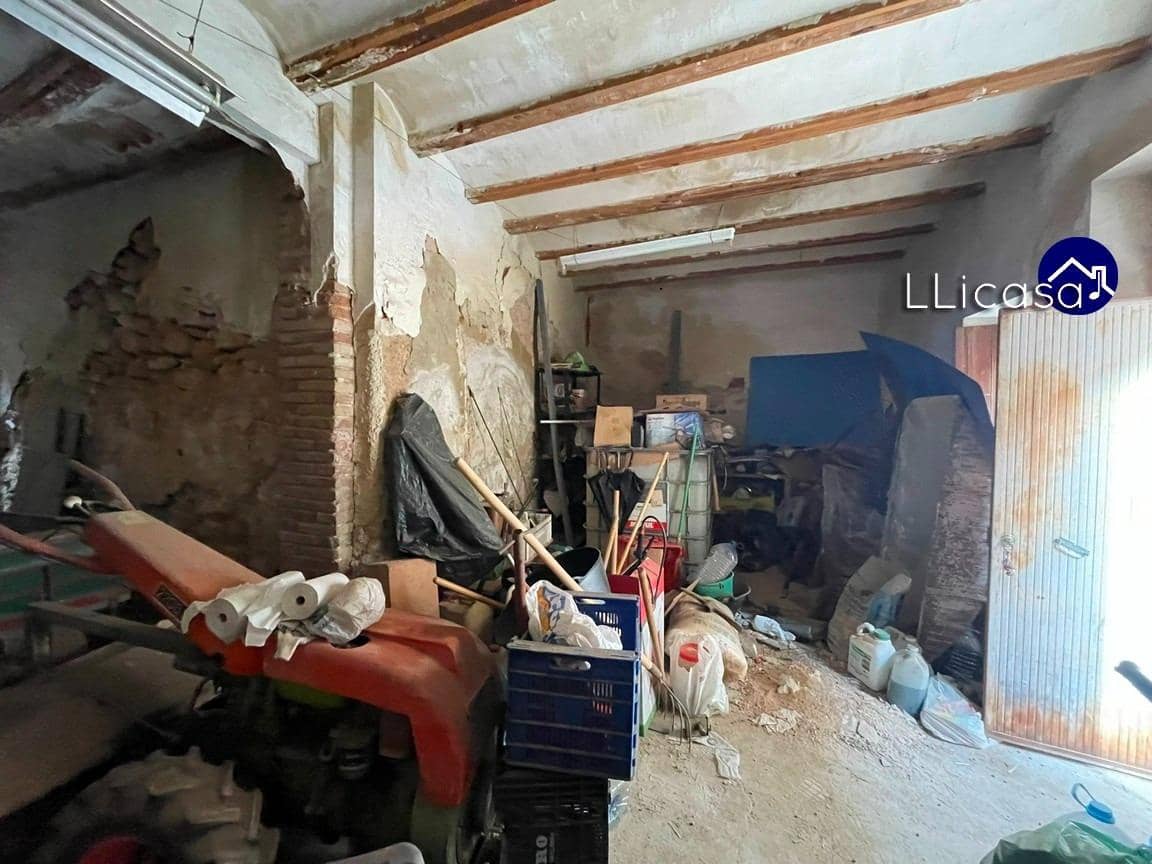 3 soveværelse Byhus til salg i Benisano - € 60.000 (Ref: 8849703)