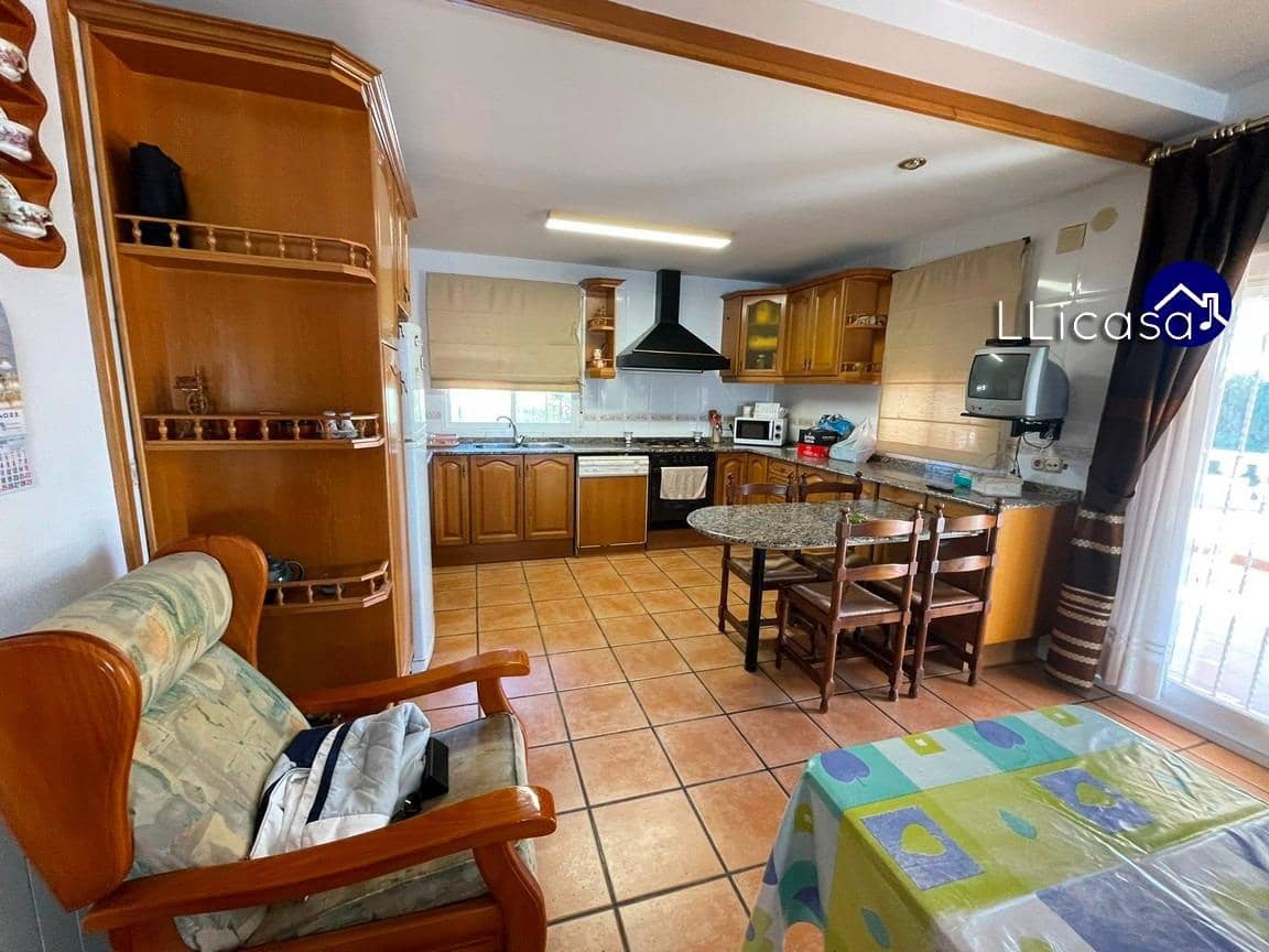 3 soveværelse Villa til salg i La Pobla de Vallbona med swimmingpool - € 349.900 (Ref: 8879821)