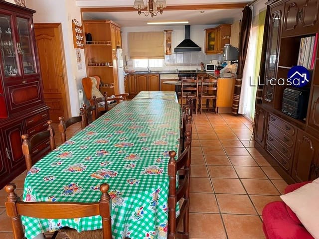 3 soverom Villa til salgs i La Pobla de Vallbona med svømmebasseng - € 349 900 (Ref: 8879821)