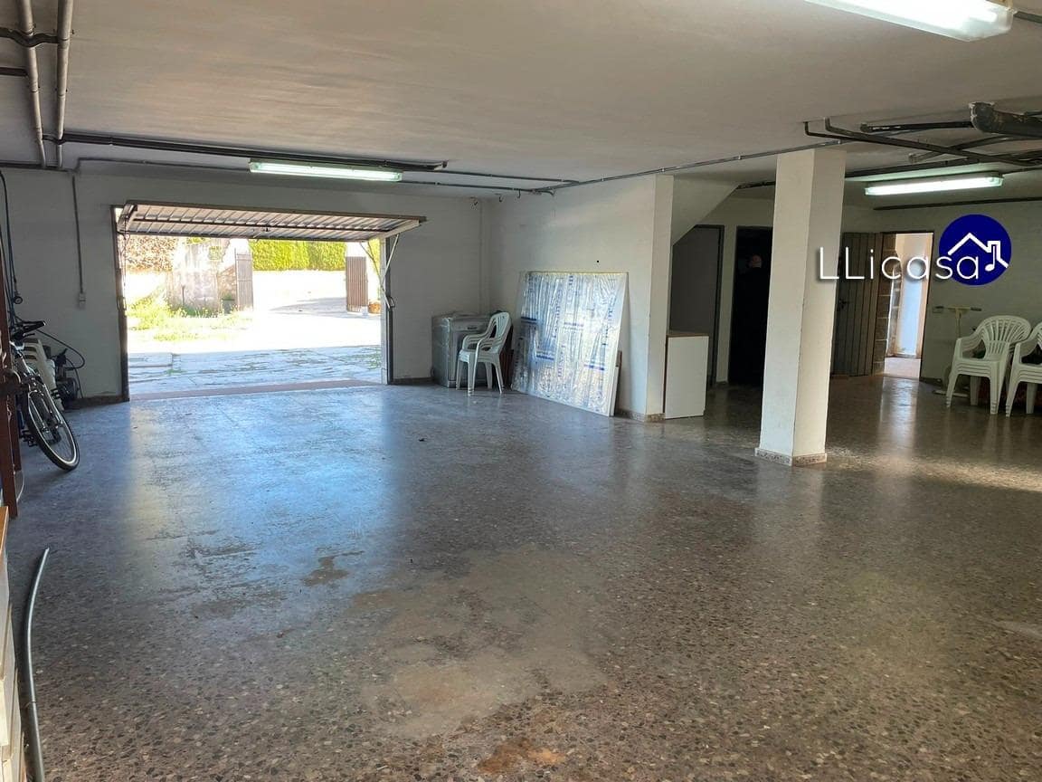 3 soveværelse Villa til salg i La Pobla de Vallbona med swimmingpool - € 349.900 (Ref: 8879821)