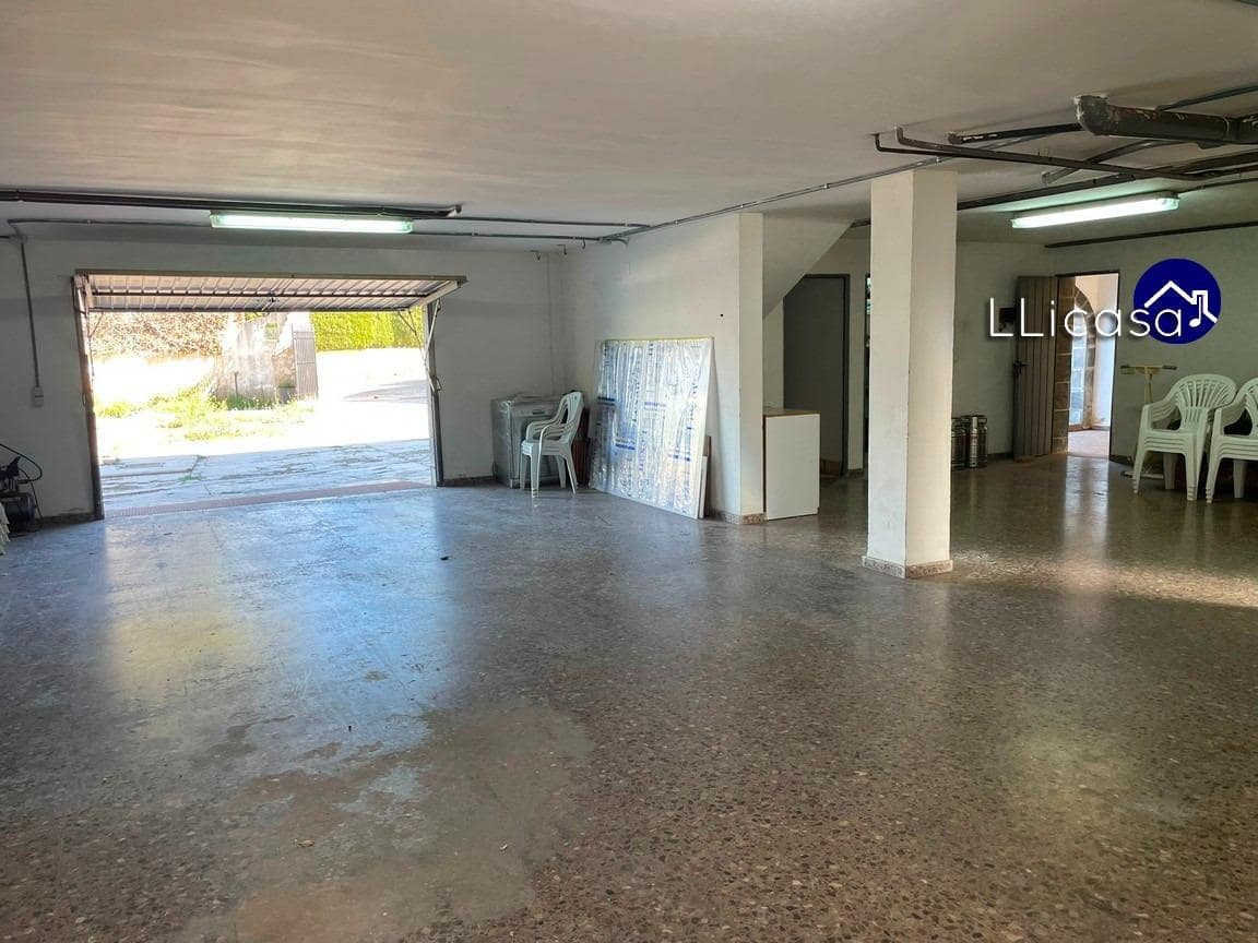 3 soveværelse Villa til salg i La Pobla de Vallbona med swimmingpool - € 349.900 (Ref: 8879821)