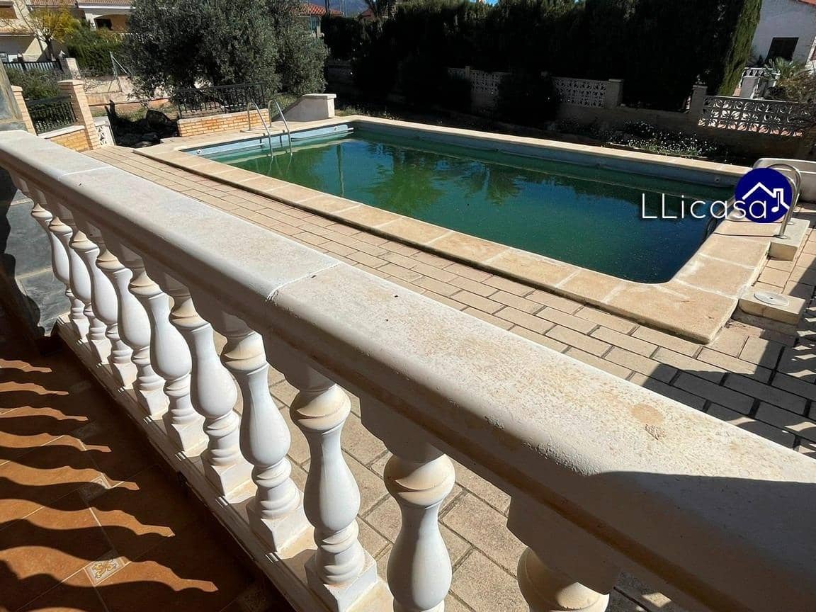 3 soveværelse Villa til salg i La Pobla de Vallbona med swimmingpool - € 349.900 (Ref: 8879821)