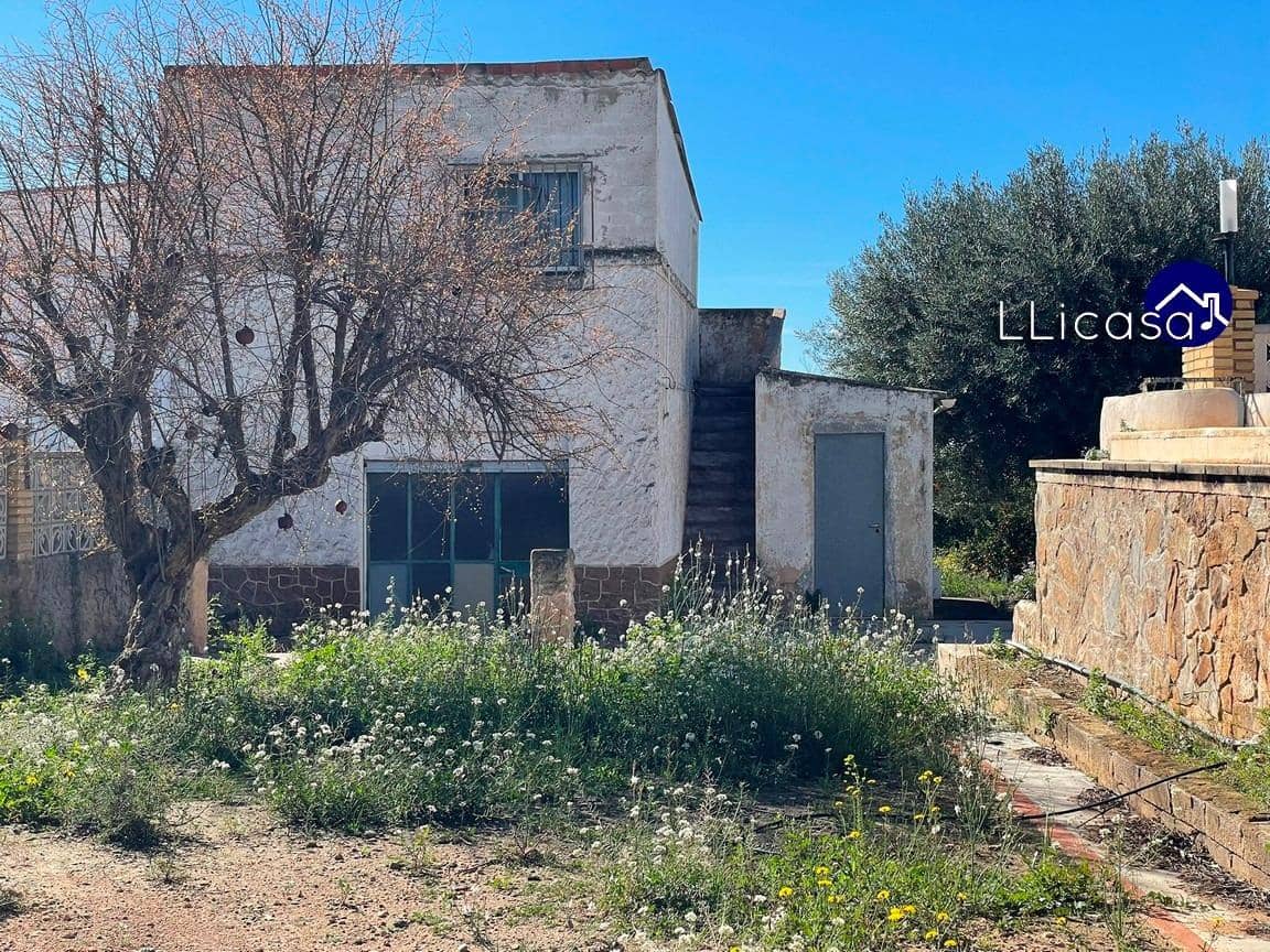 3 soveværelse Villa til salg i La Pobla de Vallbona med swimmingpool - € 349.900 (Ref: 8879821)