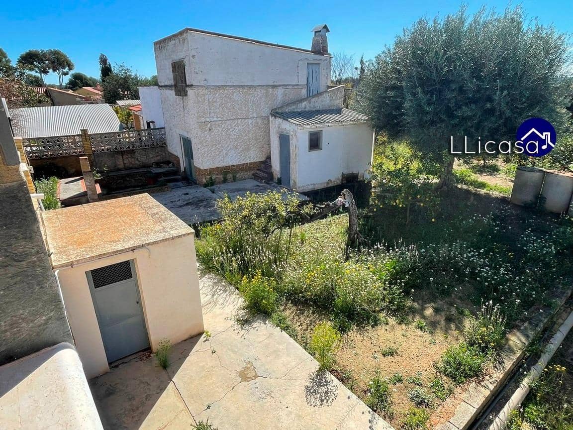 3 soveværelse Villa til salg i La Pobla de Vallbona med swimmingpool - € 349.900 (Ref: 8879821)