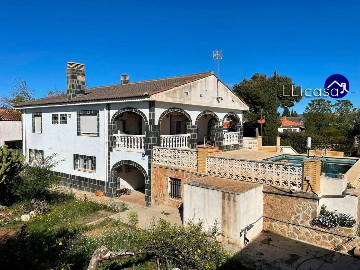 3 soveværelse Villa til salg i La Pobla de Vallbona med swimmingpool - € 349.900 (Ref: 8879821)