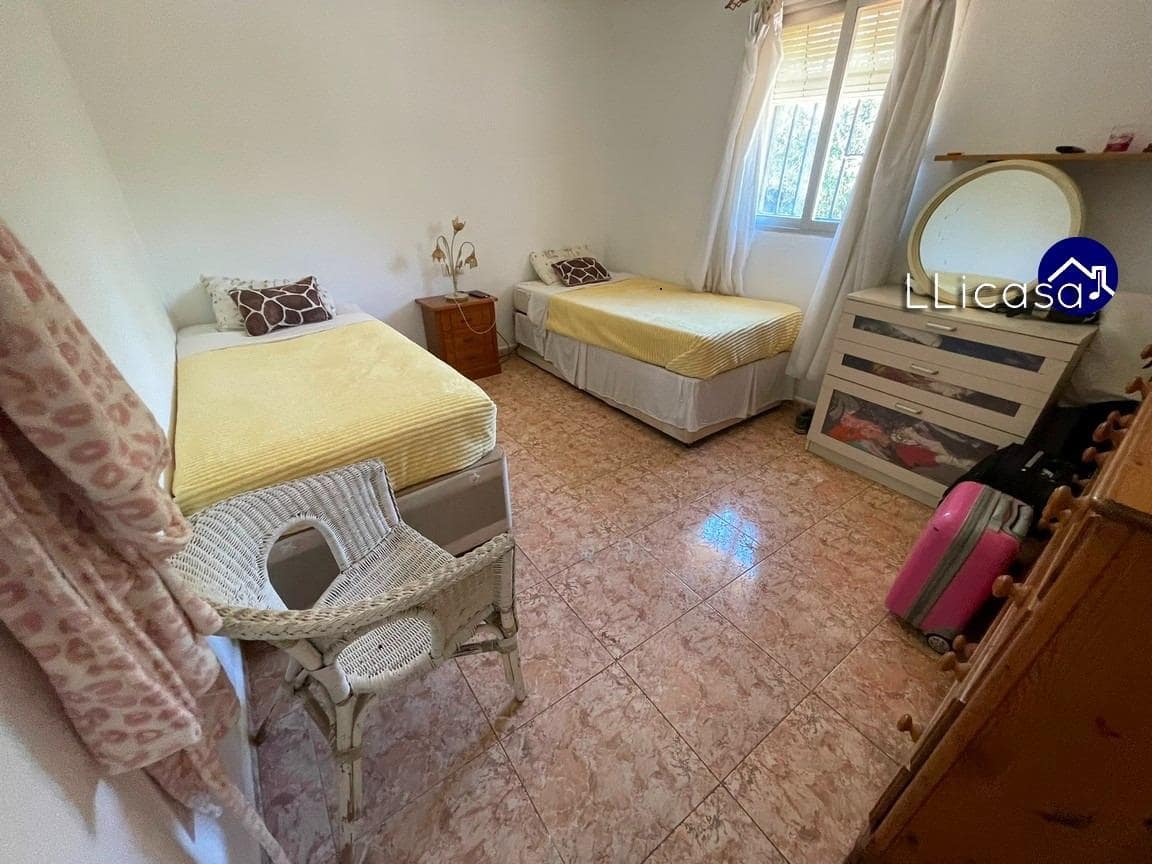 2 soveværelse Villa til salg i Pedralba med garage - € 140.000 (Ref: 8905528)