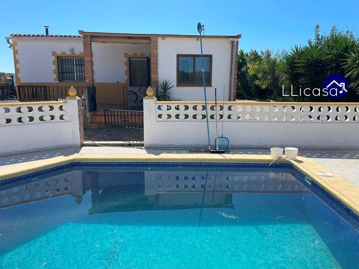 2 soveværelse Villa til salg i Pedralba med garage - € 140.000 (Ref: 8905528)
