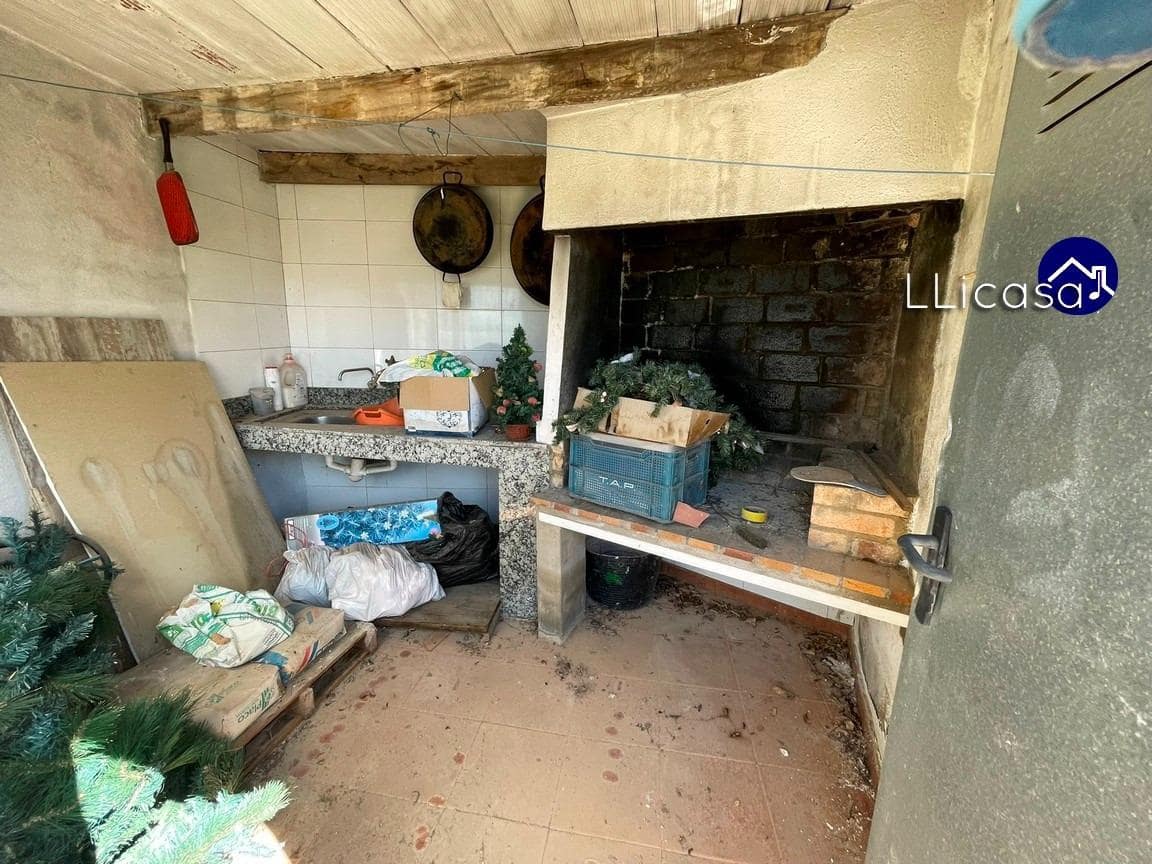 2 soveværelse Villa til salg i Pedralba med garage - € 140.000 (Ref: 8905528)