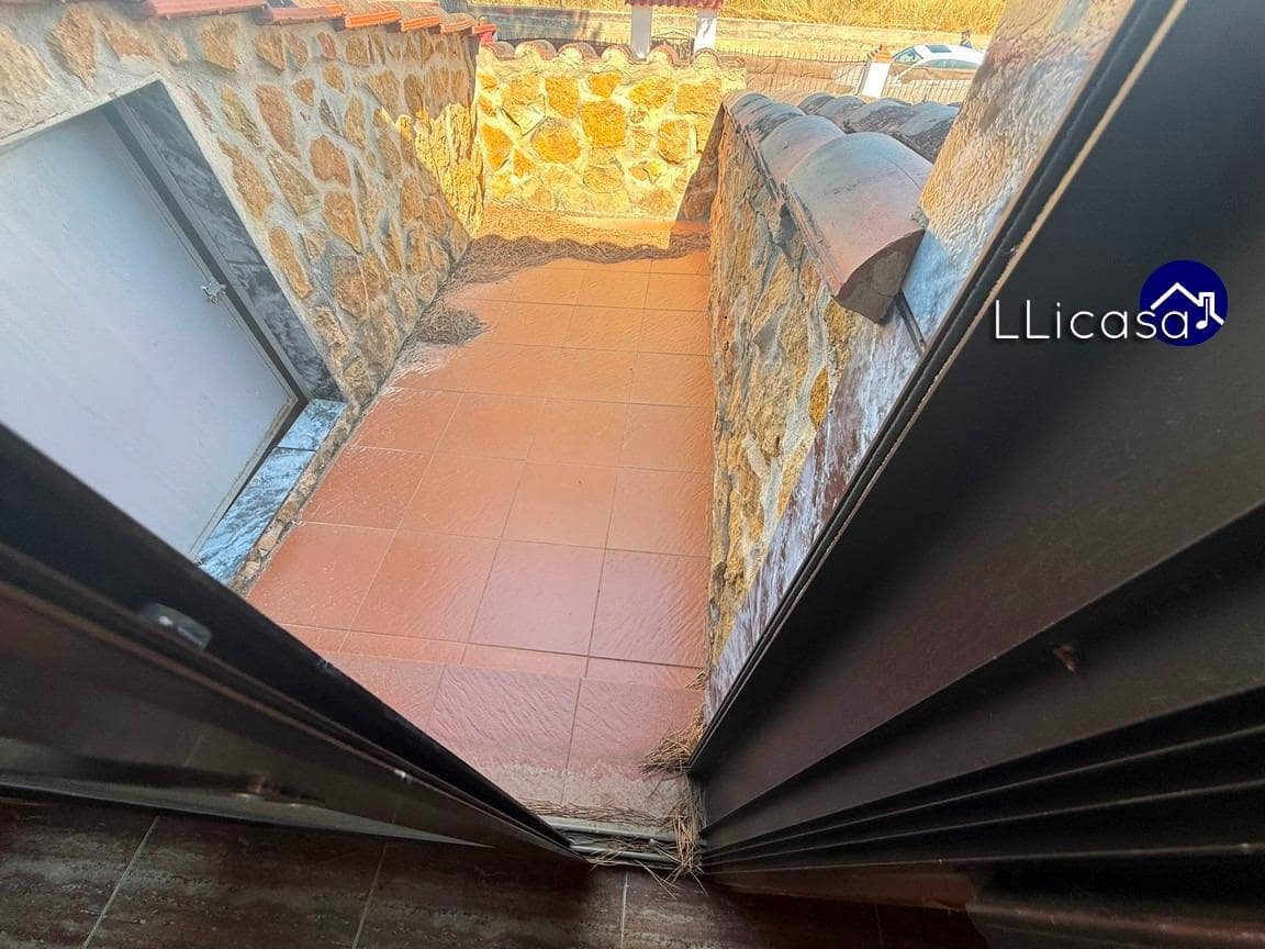 5 soveværelse Villa til salg i Lliria med swimmingpool - € 239.900 (Ref: 9130368)