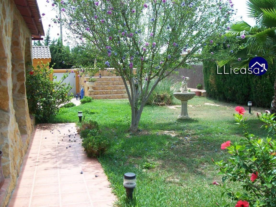 5 soveværelse Villa til salg i Lliria med swimmingpool - € 239.900 (Ref: 9130368)