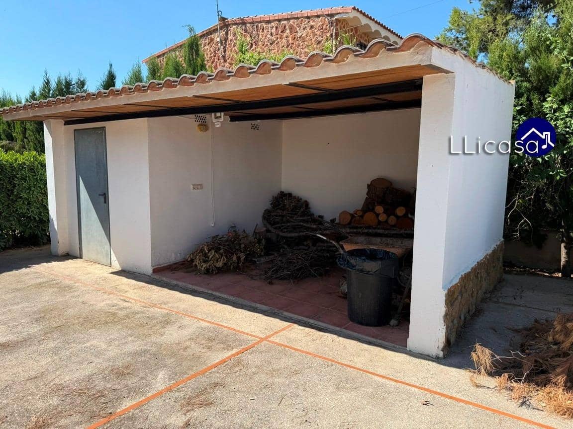 5 soveværelse Villa til salg i Lliria med swimmingpool - € 239.900 (Ref: 9130368)