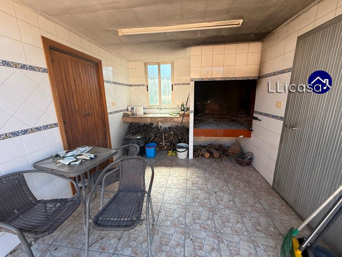 5 soveværelse Villa til salg i Lliria med swimmingpool - € 239.900 (Ref: 9130368)