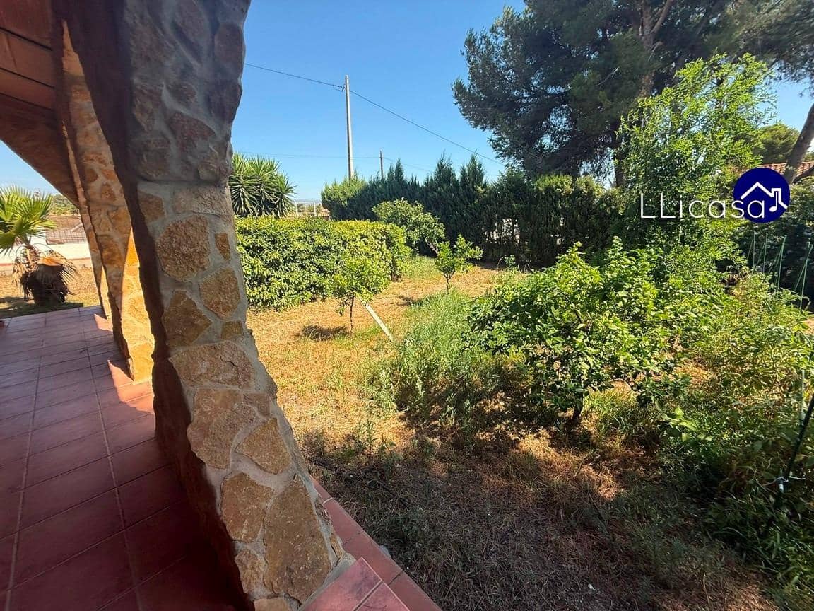 5 soveværelse Villa til salg i Lliria med swimmingpool - € 239.900 (Ref: 9130368)