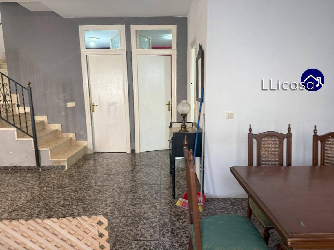 4 soveværelse Byhus til salg i Chulilla - € 152.000 (Ref: 9165908)