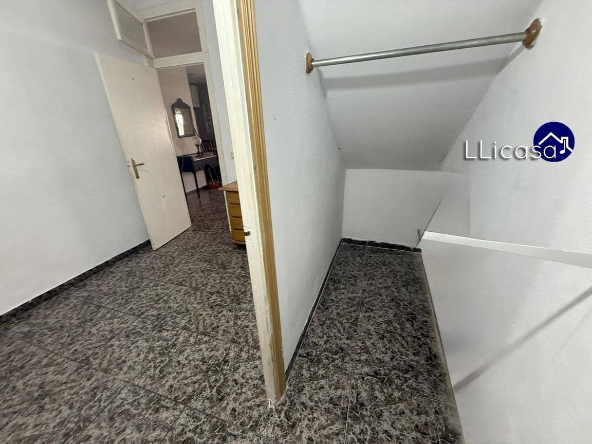 4 soveværelse Byhus til salg i Chulilla - € 152.000 (Ref: 9165908)