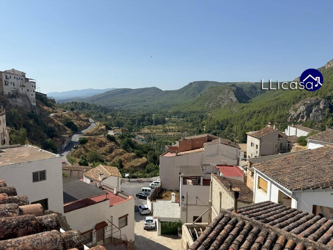 4 soveværelse Byhus til salg i Chulilla - € 152.000 (Ref: 9165908)