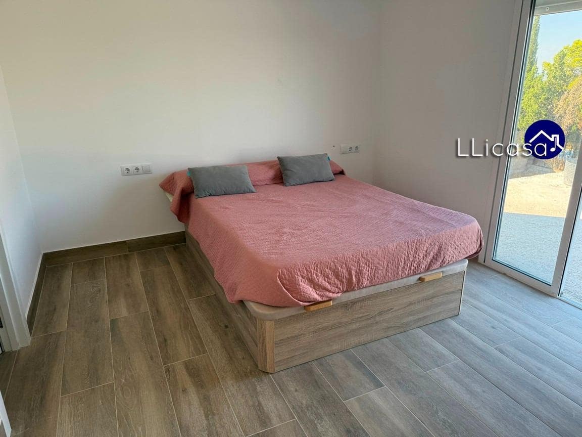 2 soverom Villa til salgs i Turis med svømmebasseng - € 170 500 (Ref: 9209194)