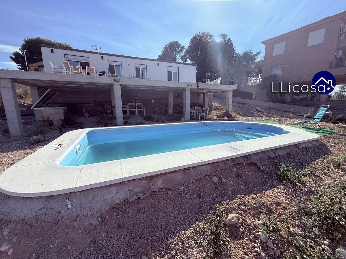 2 soverom Villa til salgs i Turis med svømmebasseng - € 170 500 (Ref: 9209194)