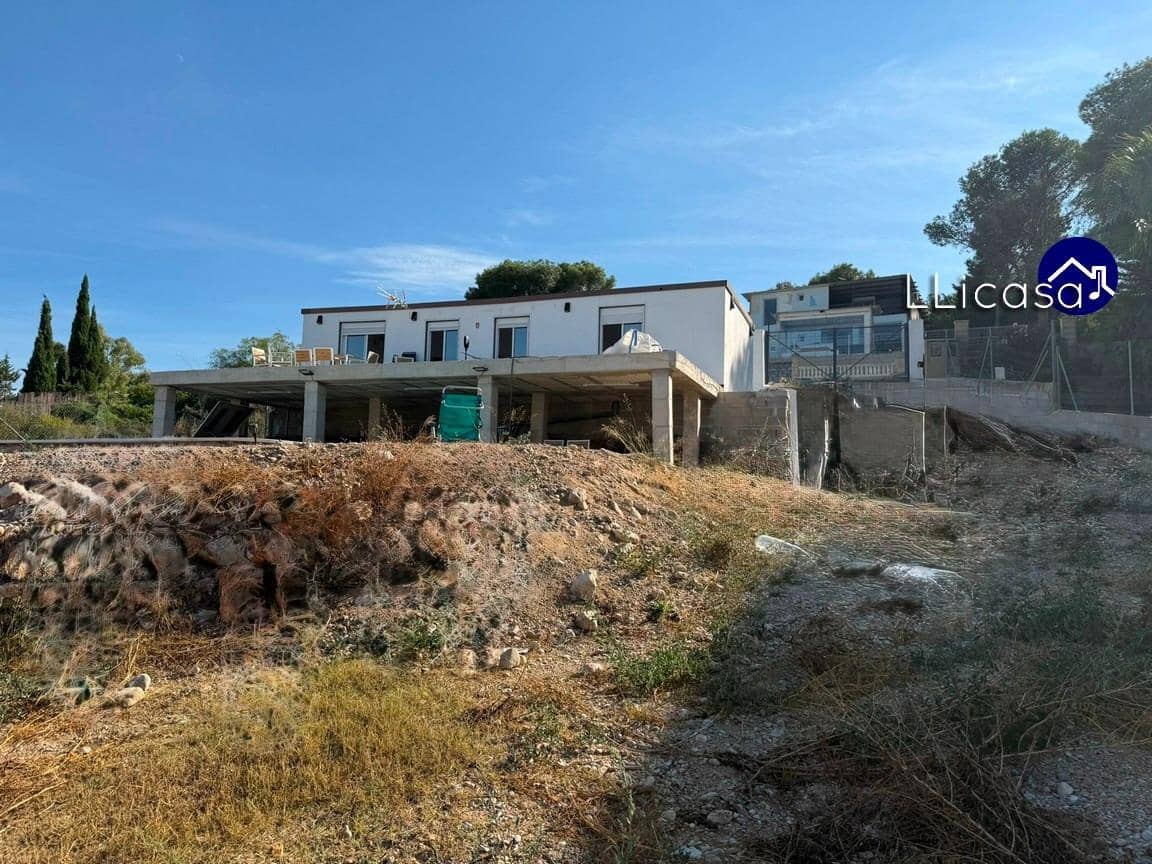 2 soverom Villa til salgs i Turis med svømmebasseng - € 170 500 (Ref: 9209194)