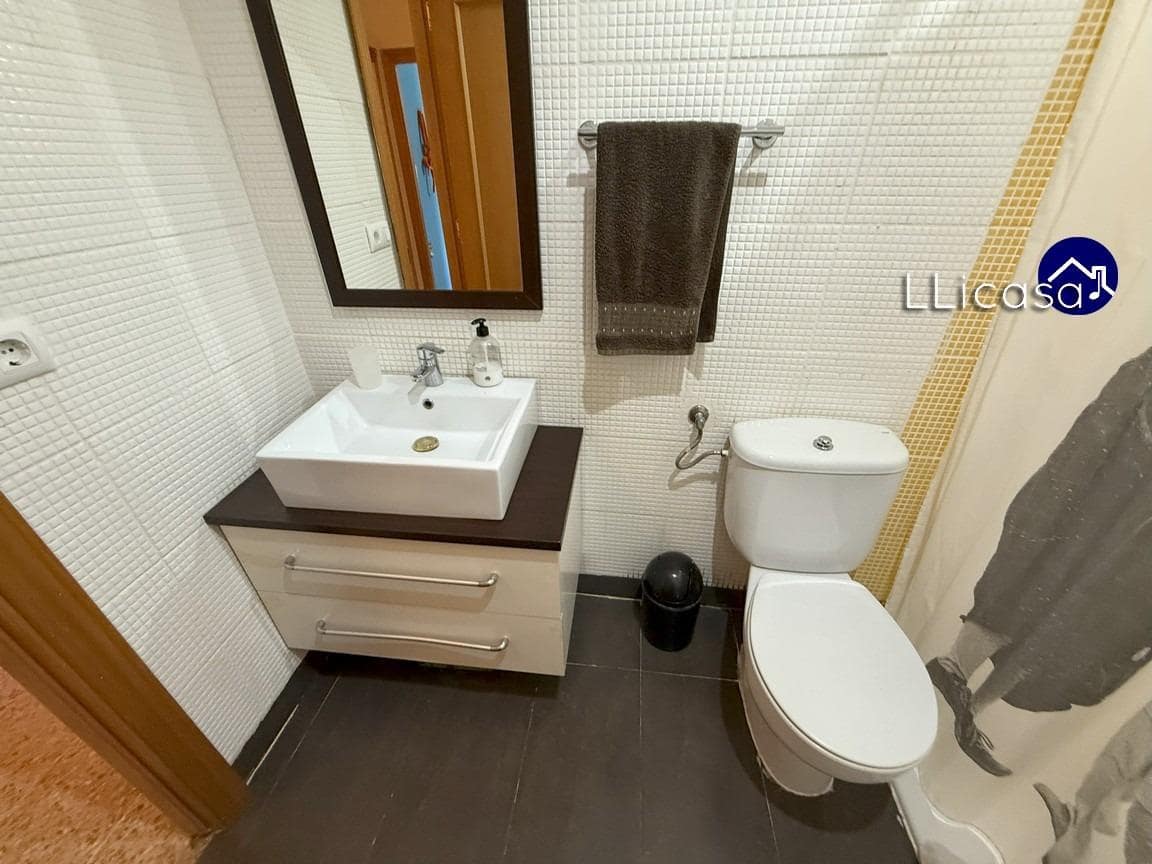 4 slaapkamer Villa te koop in Macastre - € 185.000 (Ref: 9247075)