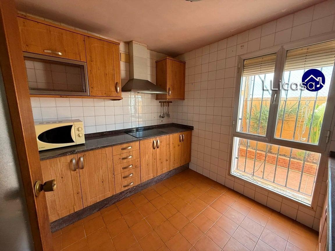 3 chambre Maison de Ville à vendre à Marines avec garage - 240 000 € (Ref: 9276477)