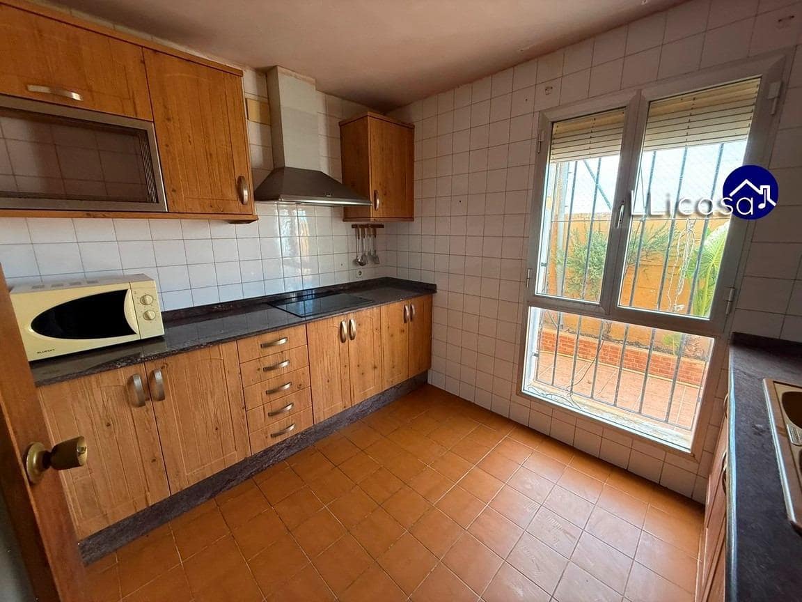 3 chambre Maison de Ville à vendre à Marines avec garage - 240 000 € (Ref: 9276477)