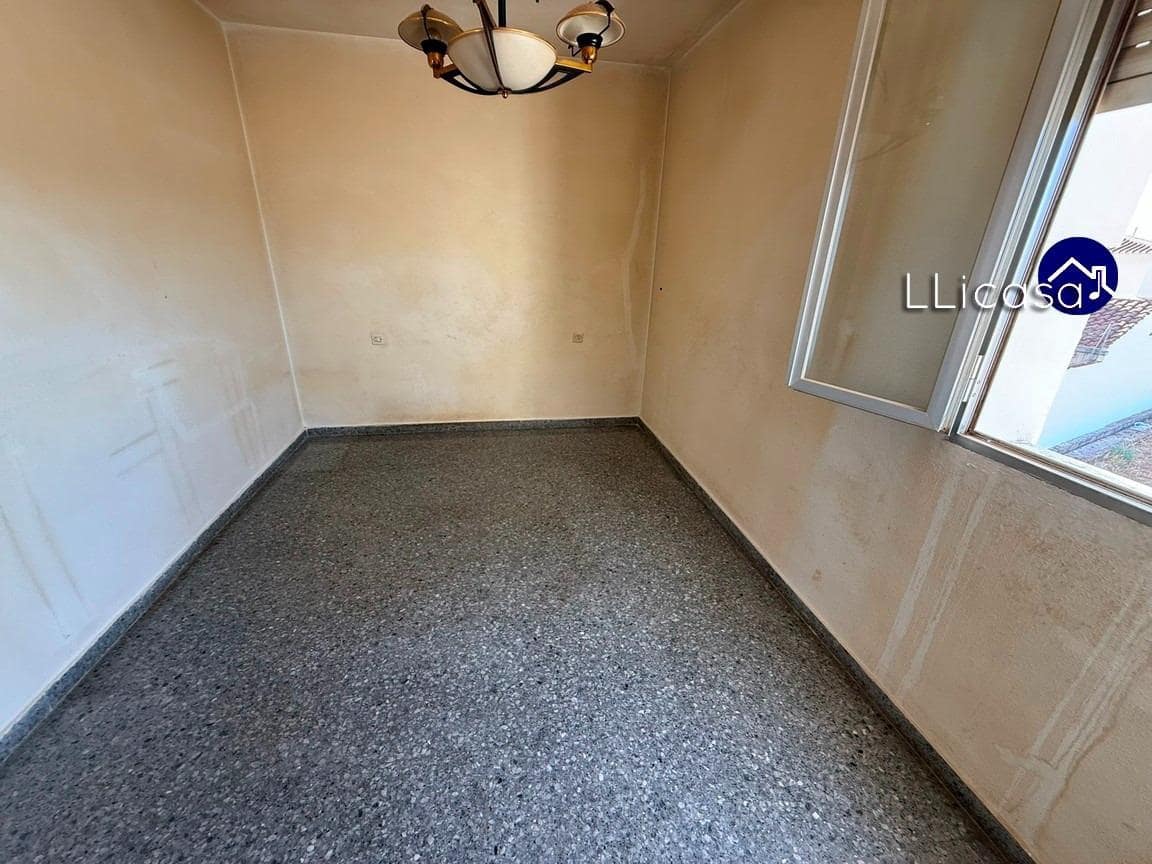 3 chambre Maison de Ville à vendre à Marines avec garage - 240 000 € (Ref: 9276477)