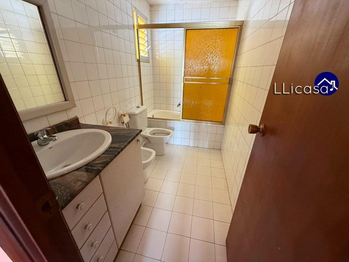 3 chambre Maison de Ville à vendre à Marines avec garage - 240 000 € (Ref: 9276477)