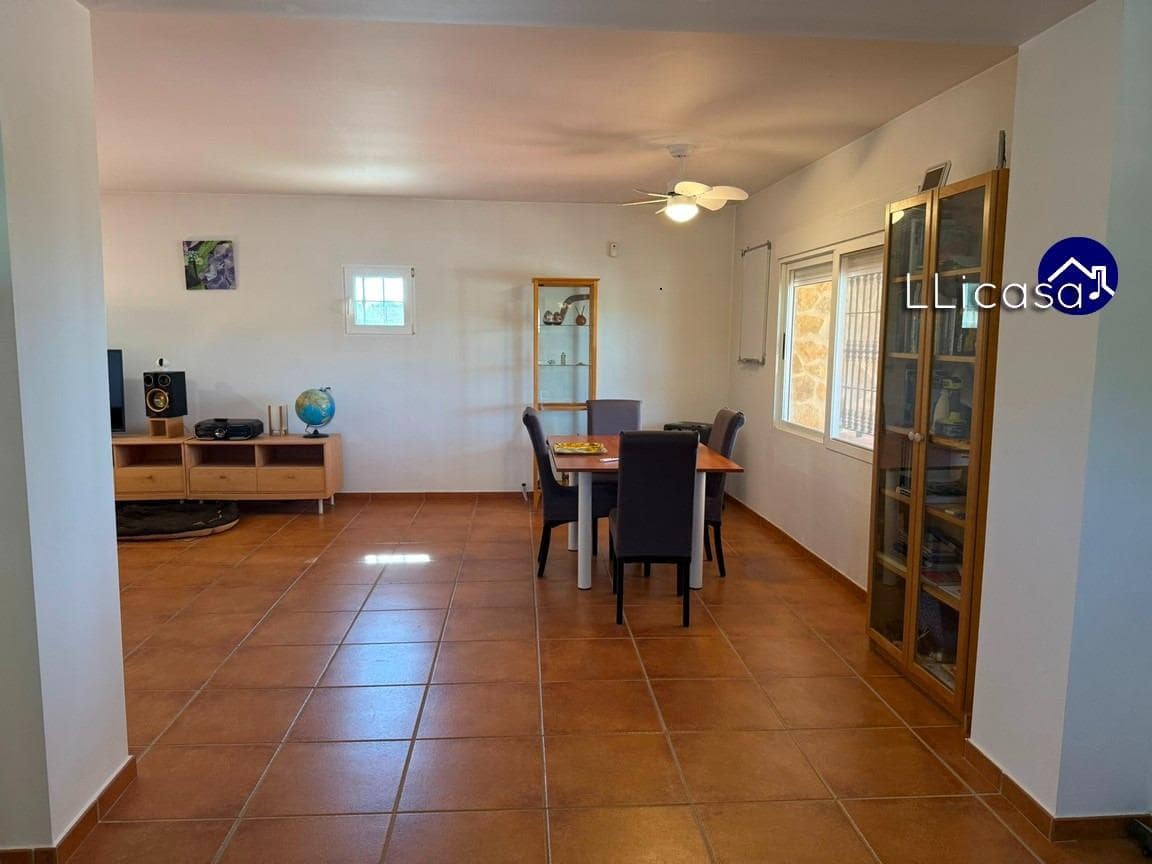 3 soveværelse Villa til salg i Lliria med swimmingpool - € 198.990 (Ref: 9305125)