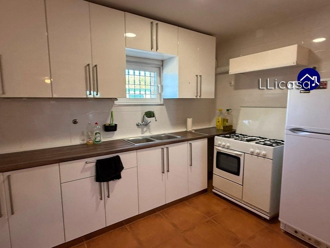 3 soveværelse Villa til salg i Lliria med swimmingpool - € 198.990 (Ref: 9305125)