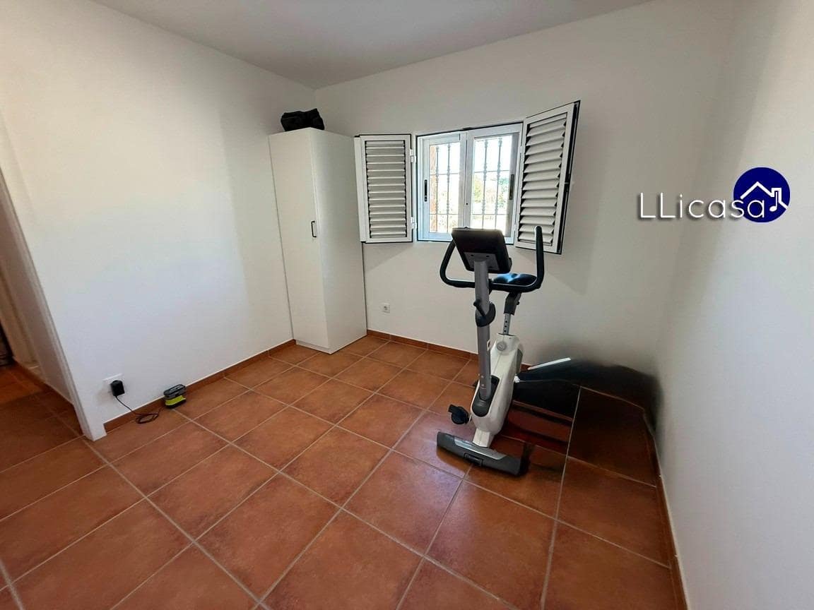 3 soveværelse Villa til salg i Lliria med swimmingpool - € 198.990 (Ref: 9305125)