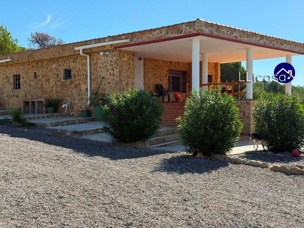 3 soveværelse Villa til salg i Lliria med swimmingpool - € 198.990 (Ref: 9305125)