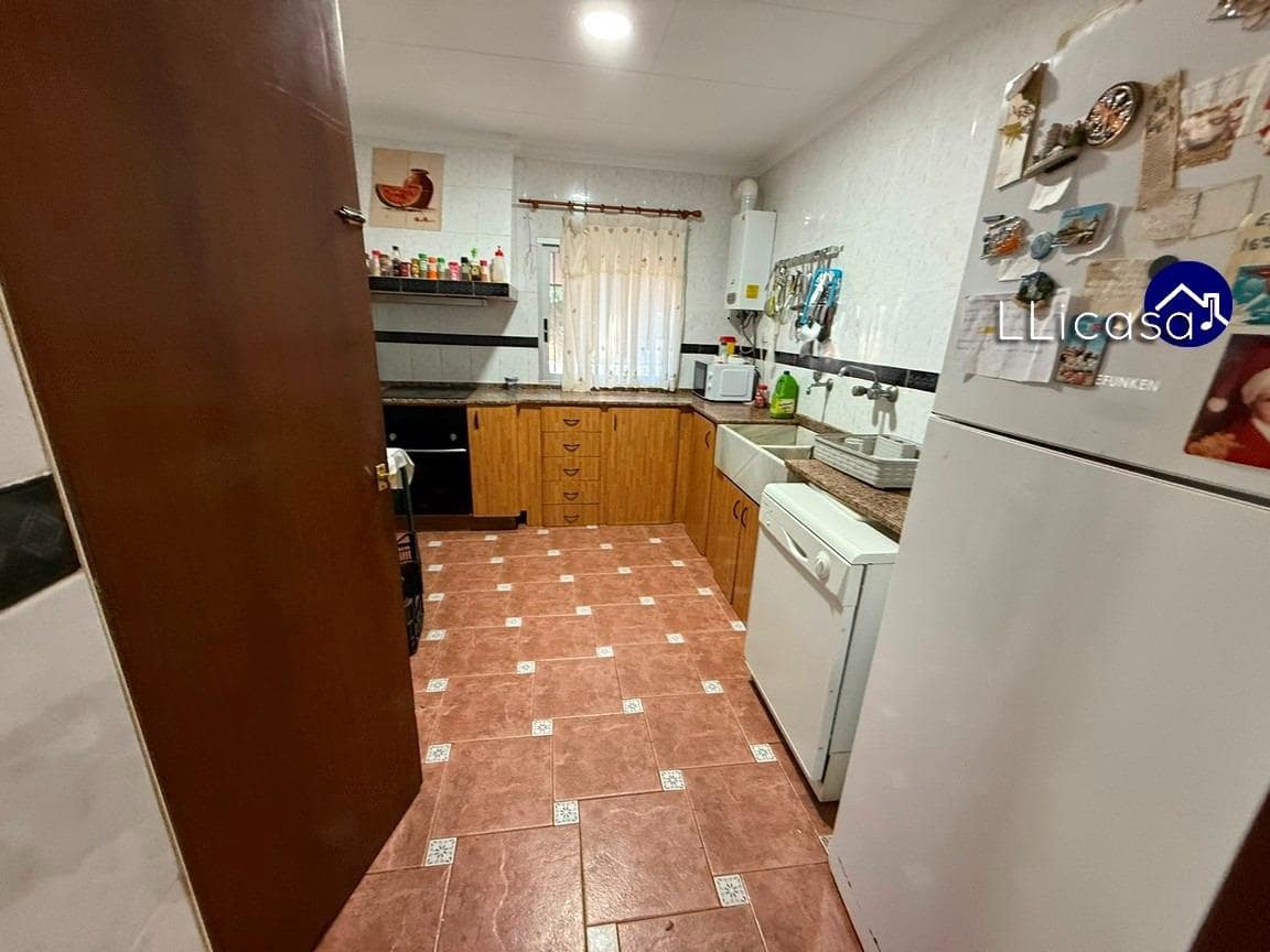 5 sypialnia Willa na sprzedaż w Vilamarxant / Villamarchante z basenem - 259 900 € (Ref: 9324292)