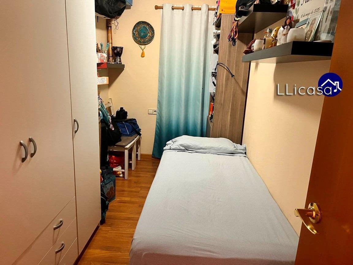 3 slaapkamer Flat te koop in Vilamarxant / Villamarchante - € 163.000 (Ref: 9374557)