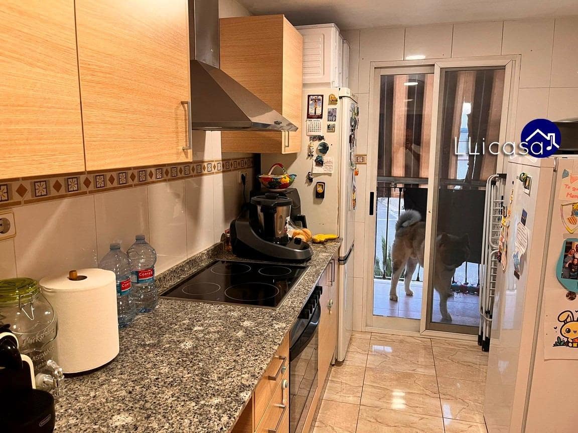 3 slaapkamer Flat te koop in Vilamarxant / Villamarchante - € 163.000 (Ref: 9374557)