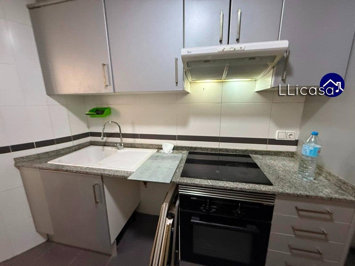 3 soverom Leilighet til salgs i La Pobla de Vallbona med garasje - € 239 990 (Ref: 9383084)