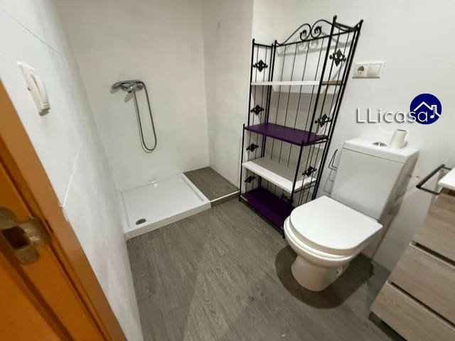 3 slaapkamer Flat te koop in La Pobla de Vallbona met garage - € 239.990 (Ref: 9383084)