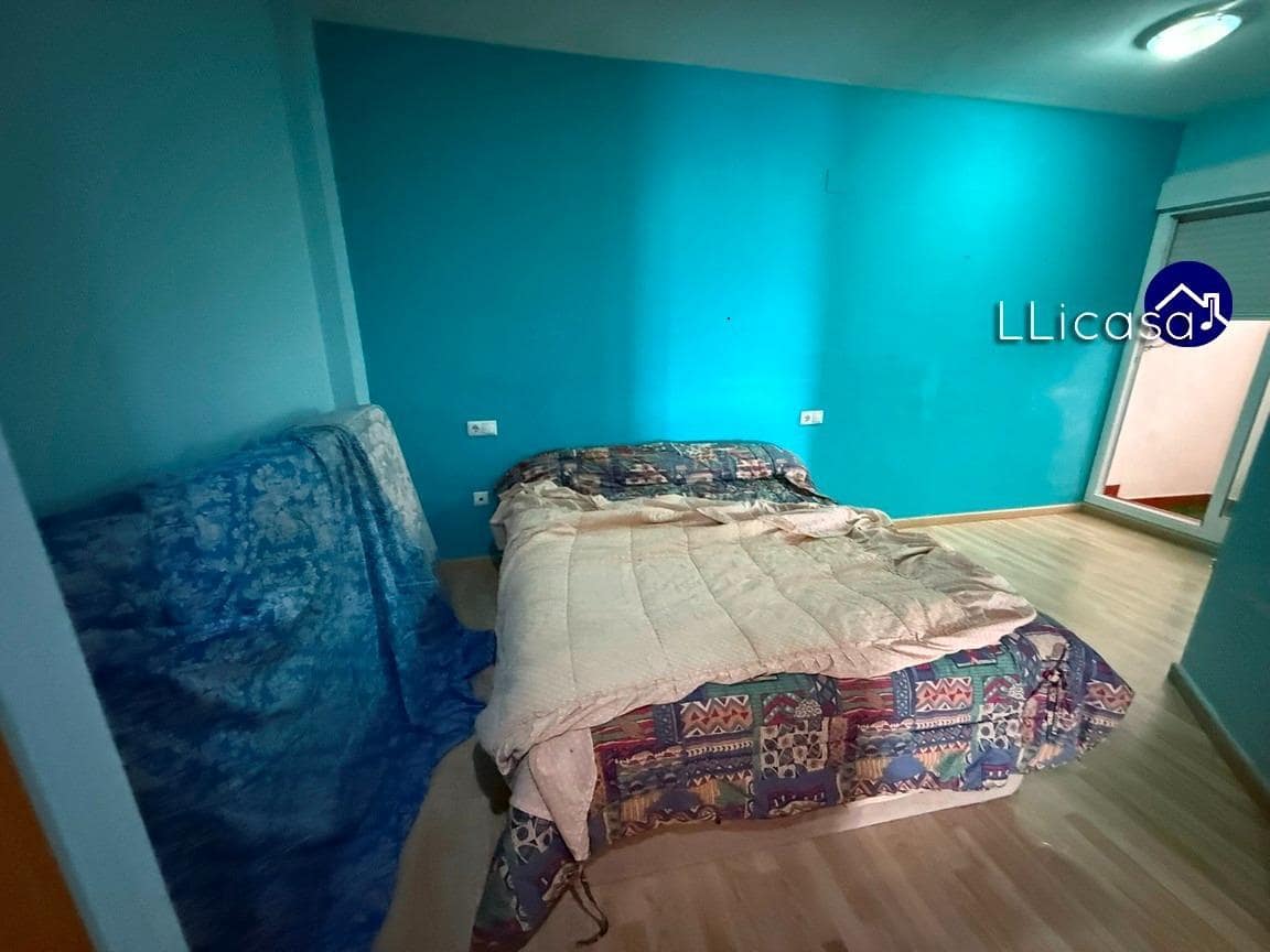 3 soverom Leilighet til salgs i La Pobla de Vallbona med garasje - € 239 990 (Ref: 9383084)