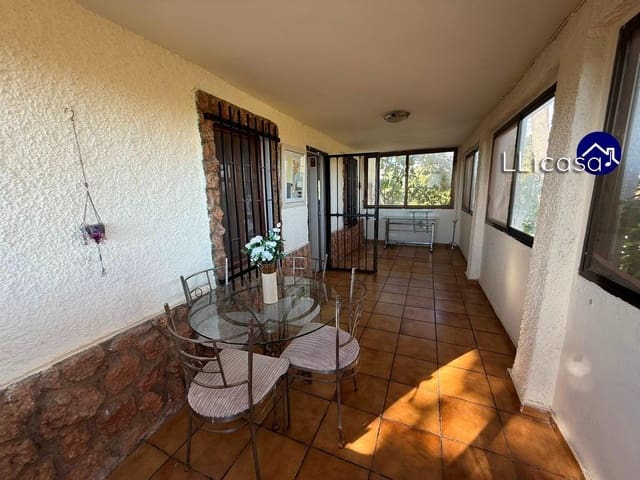 5 bedroom Villa for sale in Llíria with pool - € 190,000 (Ref: 9406570)