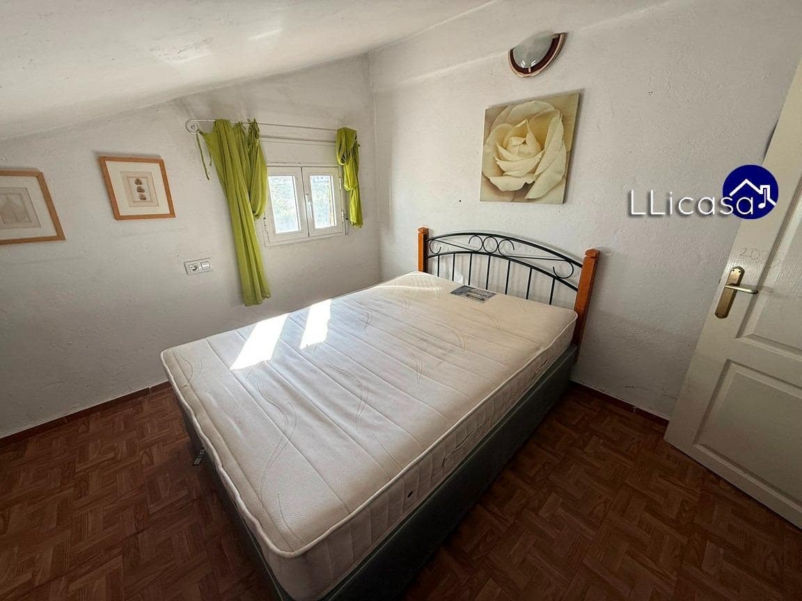 5 soveværelse Villa til salg i Lliria med swimmingpool - € 190.000 (Ref: 9406570)