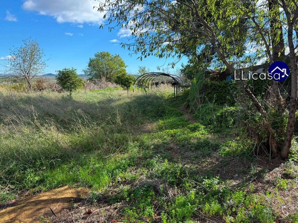 5 soveværelse Villa til salg i Lliria med swimmingpool - € 190.000 (Ref: 9406570)