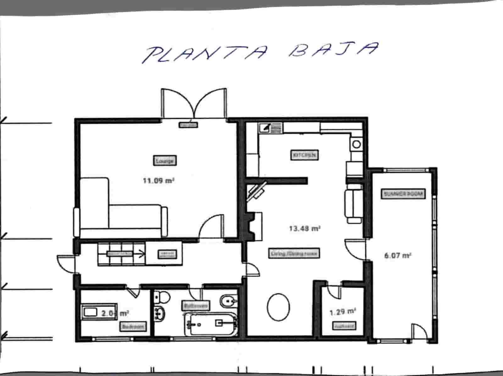 5 soveværelse Villa til salg i Lliria med swimmingpool - € 190.000 (Ref: 9406570)