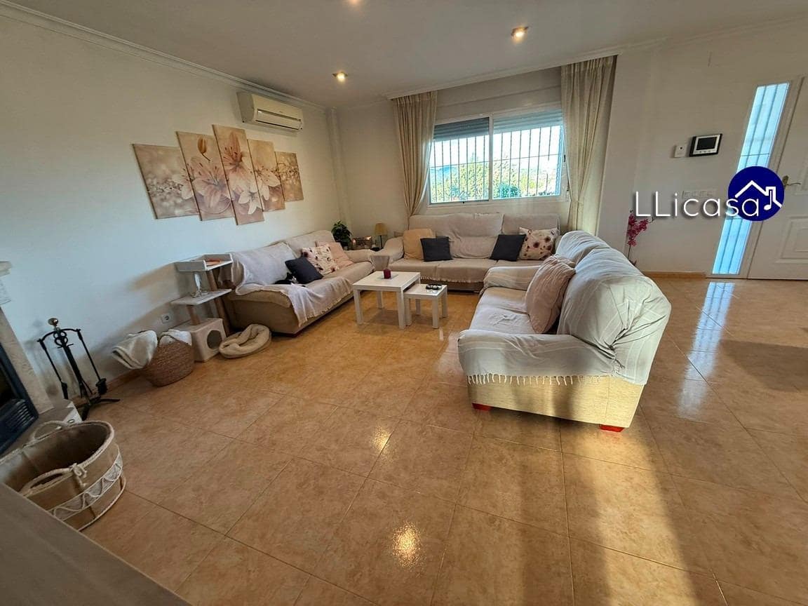 5 sypialnia Willa na sprzedaż w Lliria z garażem - 369 990 € (Ref: 9601204)
