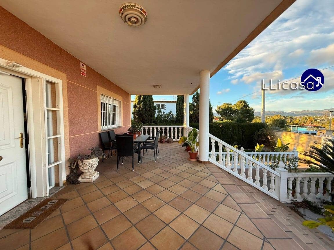 5 sypialnia Willa na sprzedaż w Lliria z garażem - 369 990 € (Ref: 9601204)