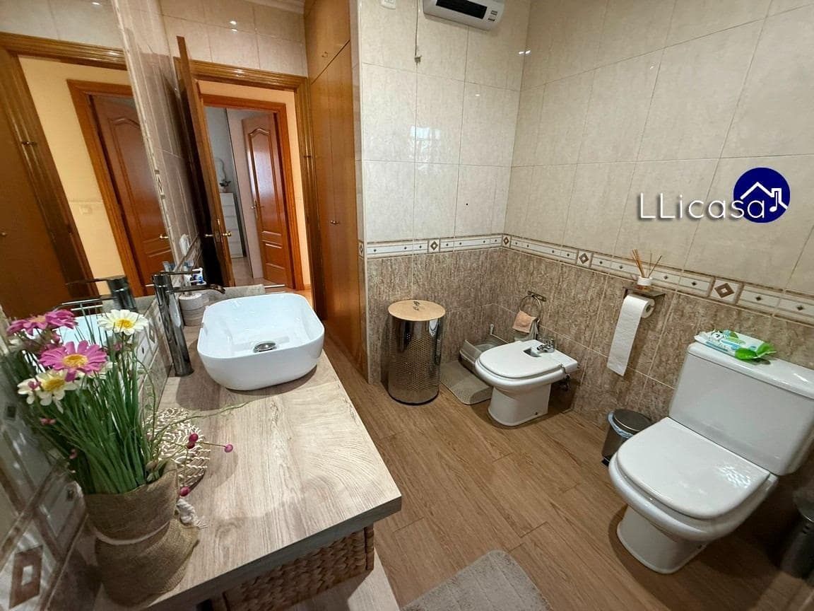 5 sypialnia Willa na sprzedaż w Lliria z garażem - 369 990 € (Ref: 9601204)