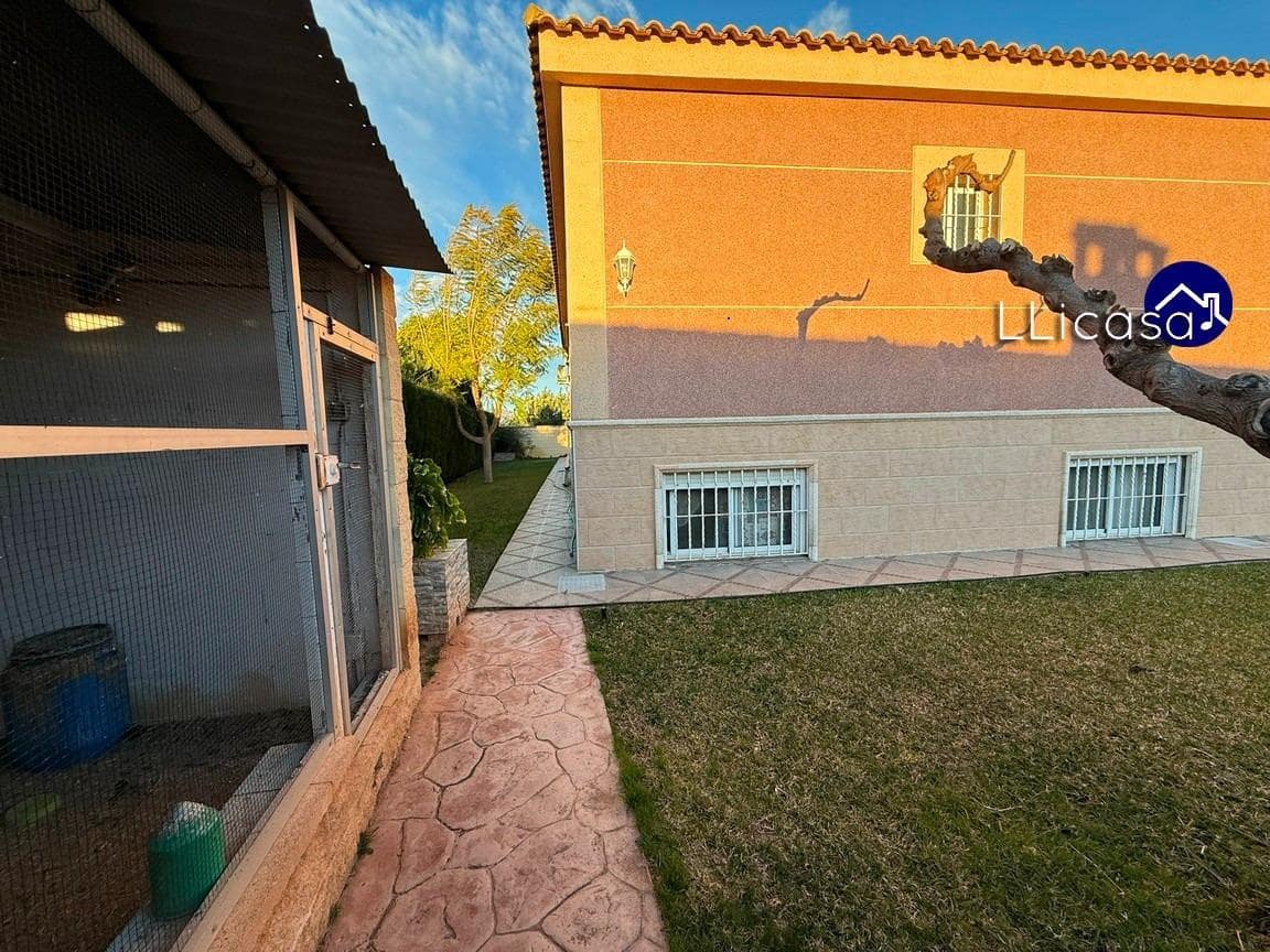 5 sypialnia Willa na sprzedaż w Lliria z garażem - 369 990 € (Ref: 9601204)