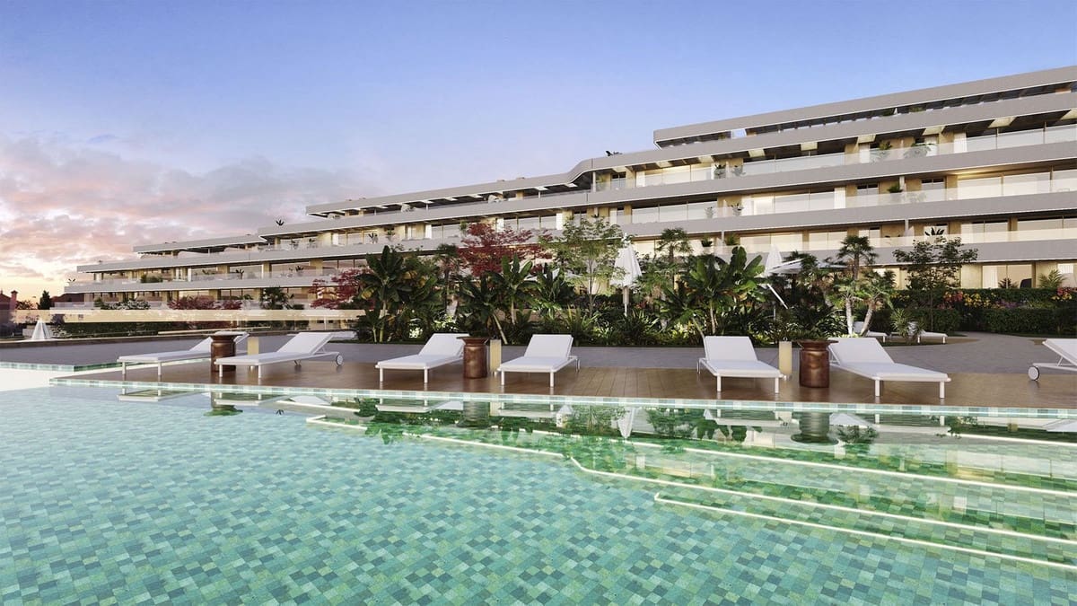 3 quarto Apartamento para venda em Mijas Costa com piscina garagem - 995 000 € (Ref: 10000134)