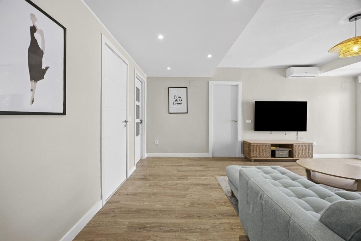 3 slaapkamer Appartement te koop in Torrequebrada met zwembad garage - € 319.000 (Ref: 10000610)